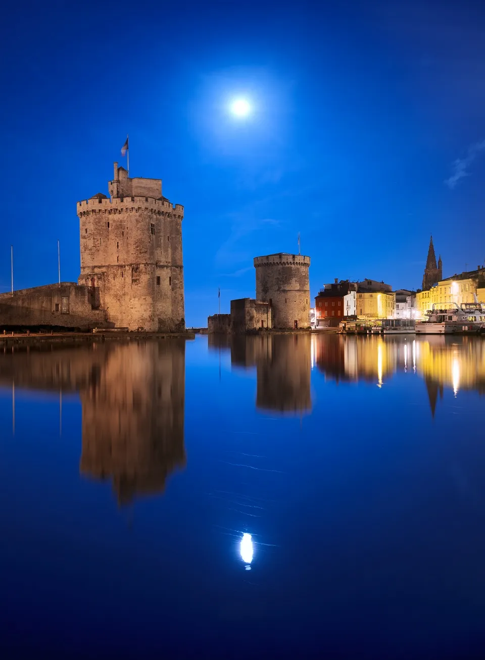 voyance La Rochelle megane